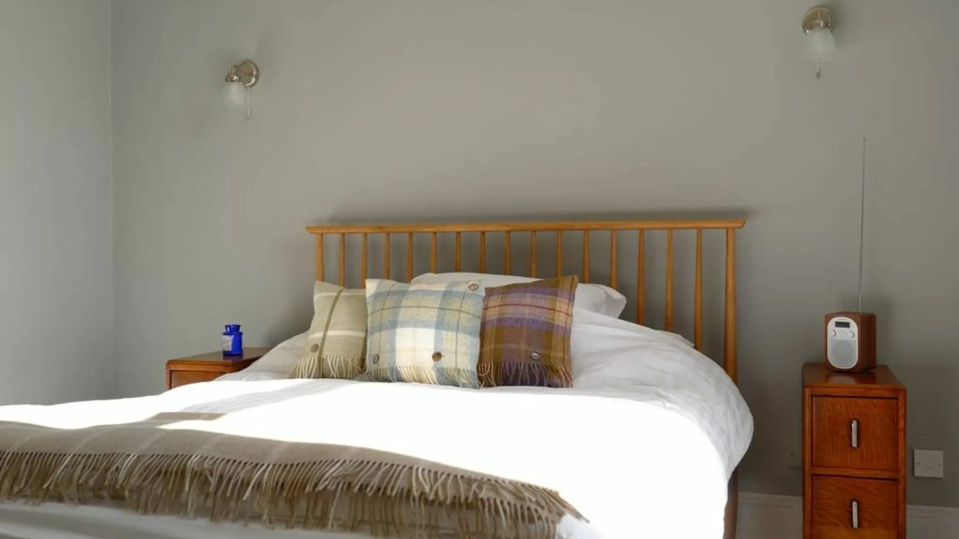 3 Bedroom Flat In Duddingston Village Эдинбург 0*,  Великобритания